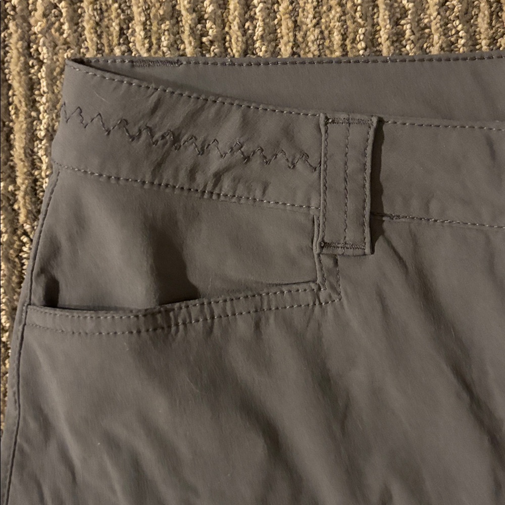 Eddie Bauer capris - Picture 4 of 6